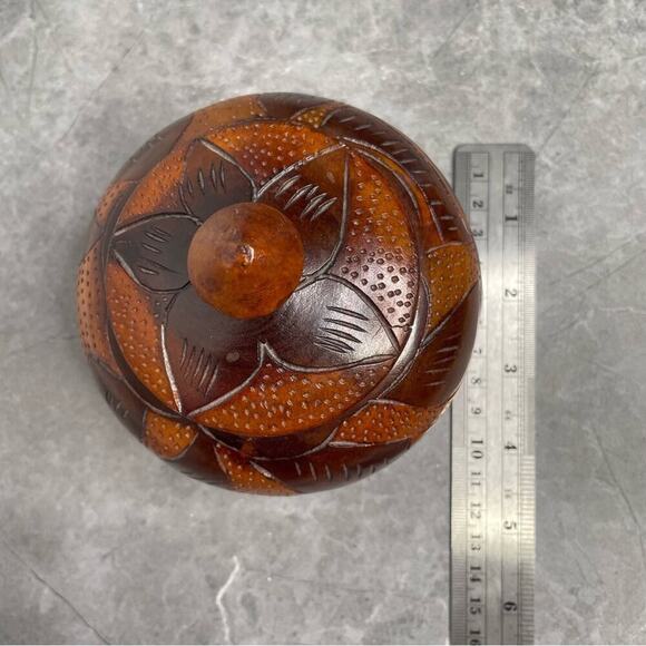 Artisan Handcrafted /Carved Wooden Art Bowl Small Size - Picture 8 of 10